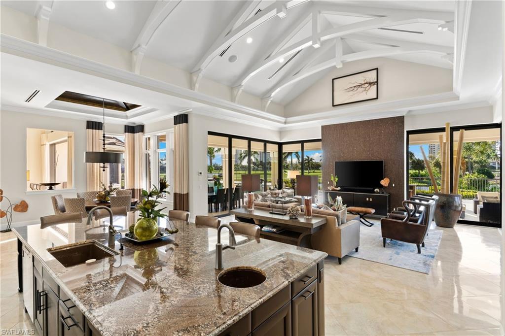 BAY WOODS - Residential