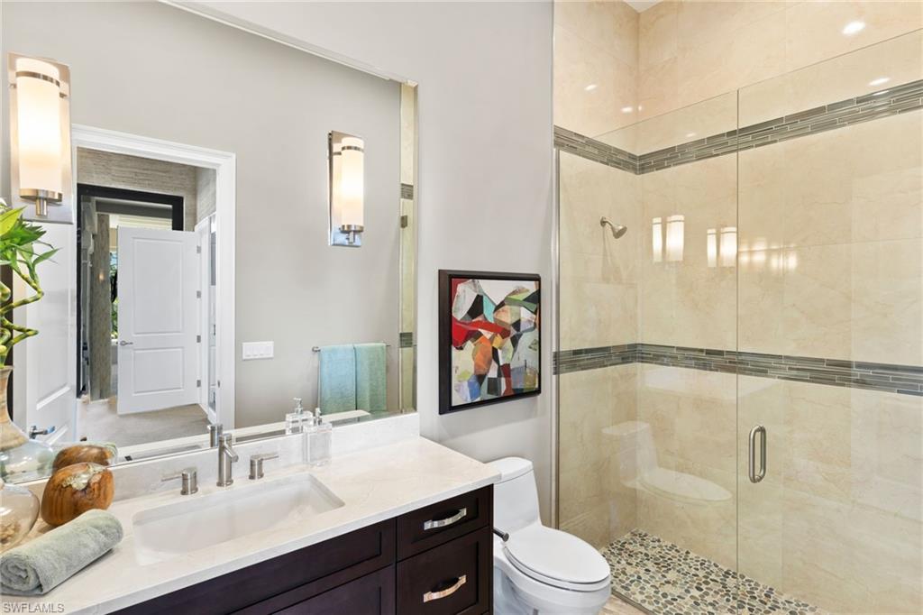 BAY WOODS - Residential