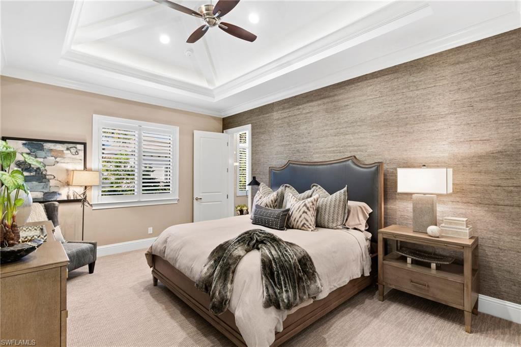 BAY WOODS - Residential