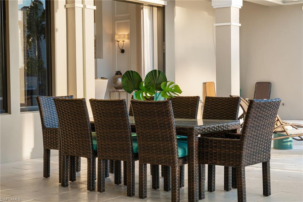 BAY WOODS - Residential