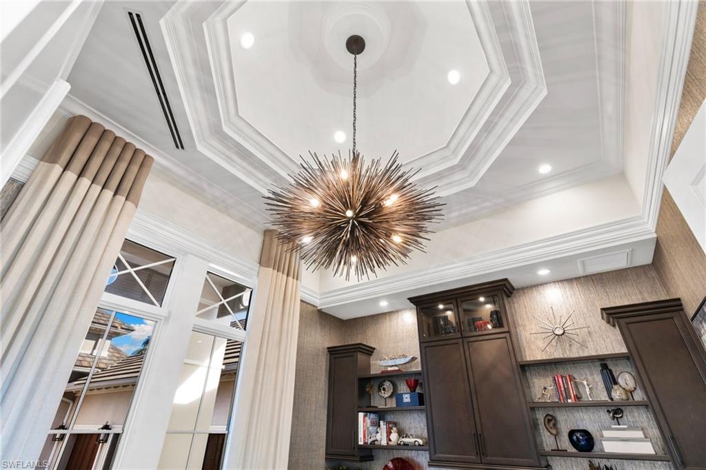 BAY WOODS - Residential