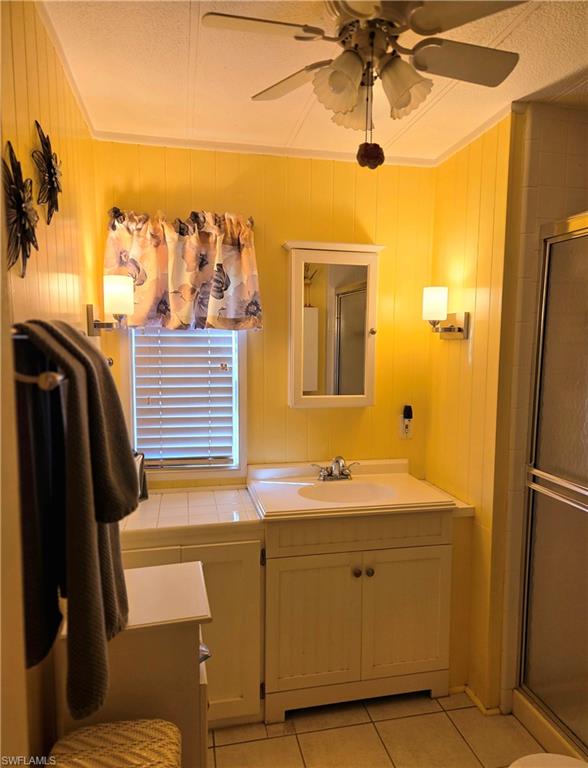 LAZY DAYS MOBILE VILLAGE - Residential