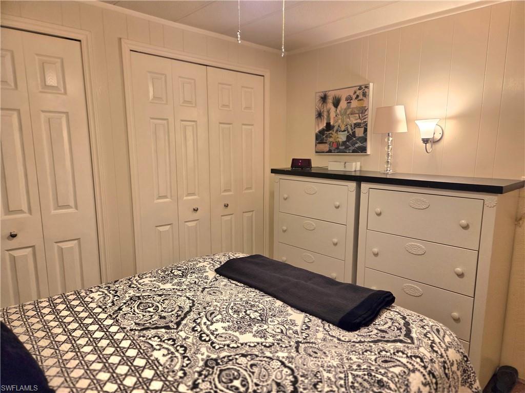 LAZY DAYS MOBILE VILLAGE - Residential