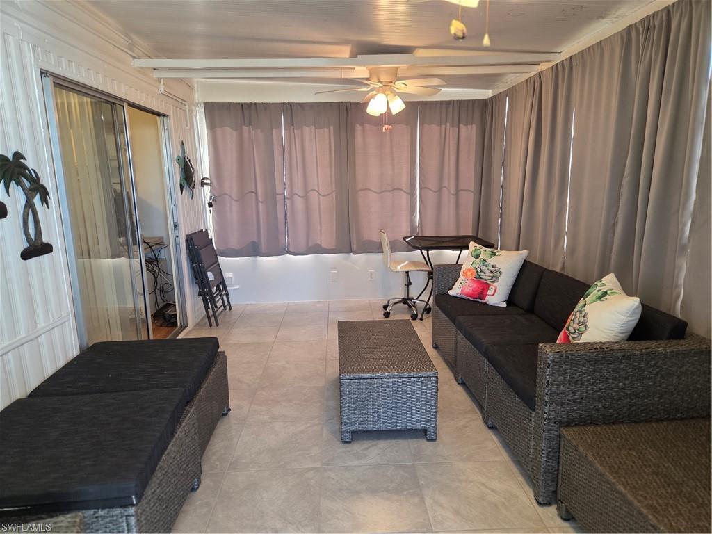 LAZY DAYS MOBILE VILLAGE - Residential