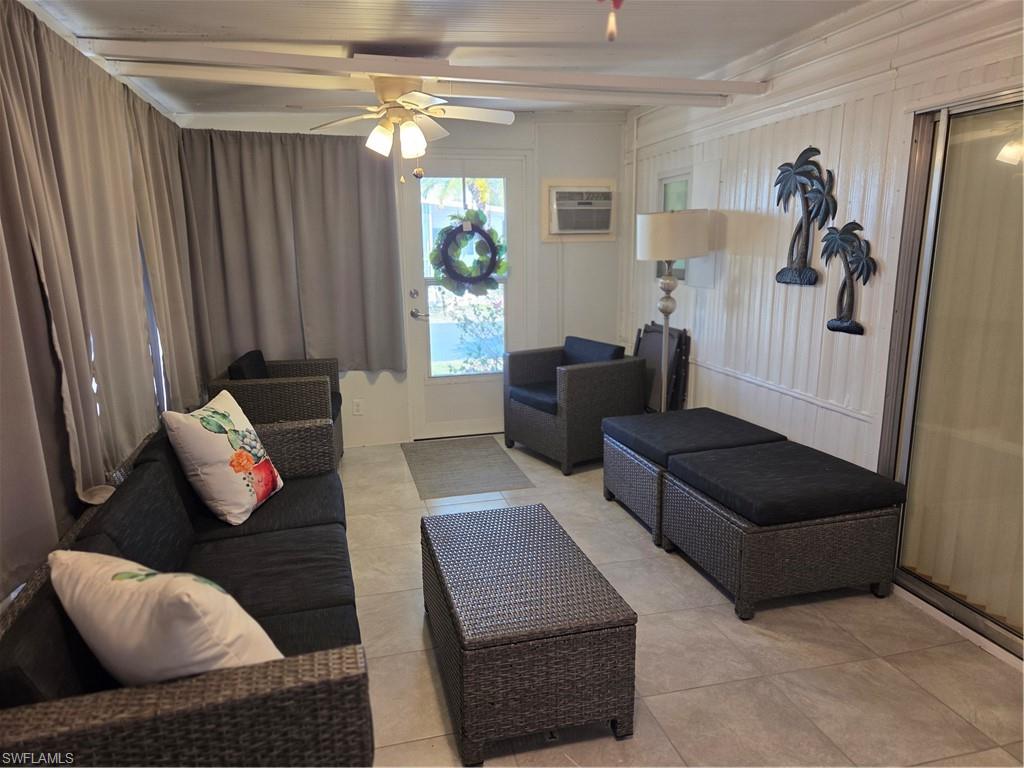 LAZY DAYS MOBILE VILLAGE - Residential