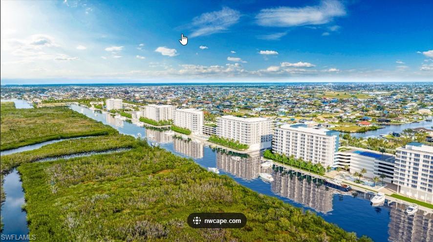 CAPE CORAL - Land