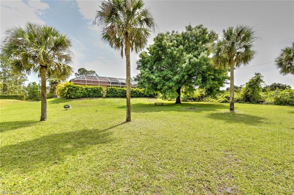 COUNTRY CLUB ESTATES - Residential