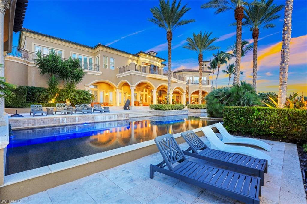 MARCO BEACH - Residential