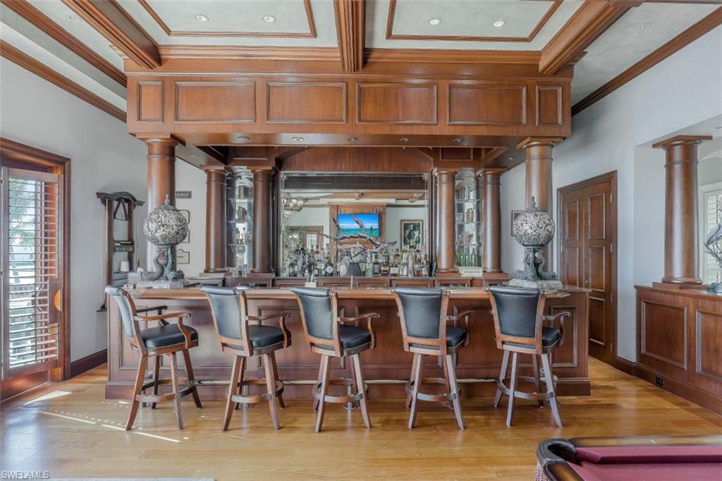 MARCO BEACH - Residential