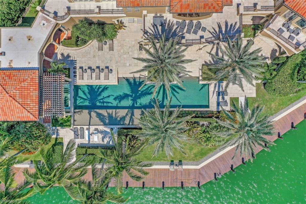 MARCO BEACH - Residential