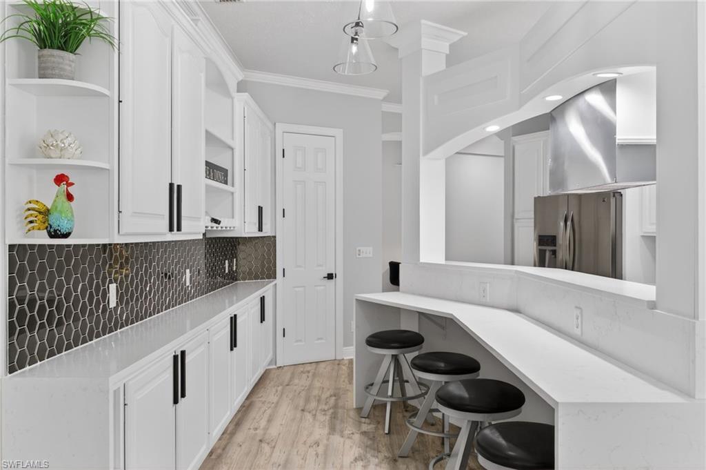 COLLIER WOODS - Residential