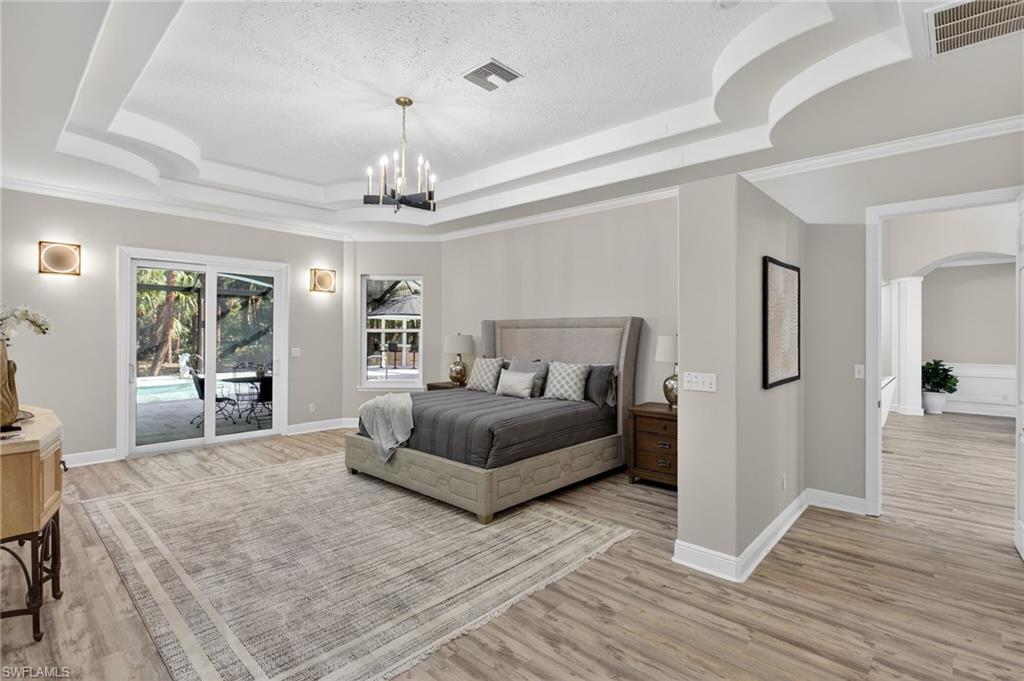 COLLIER WOODS - Residential