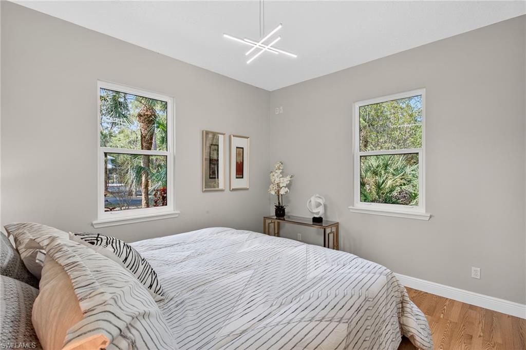 COLLIER WOODS - Residential