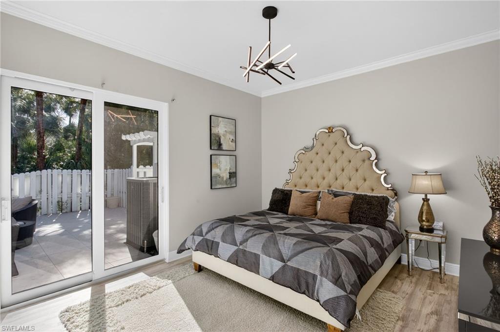 COLLIER WOODS - Residential