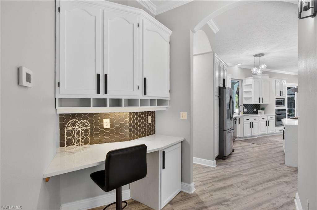 COLLIER WOODS - Residential