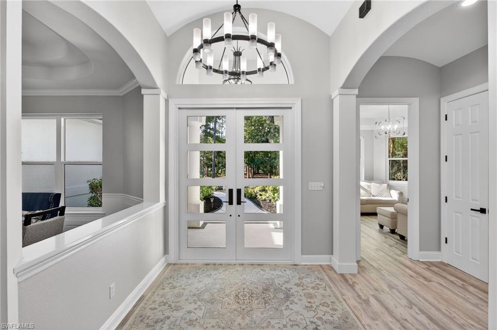 COLLIER WOODS - Residential