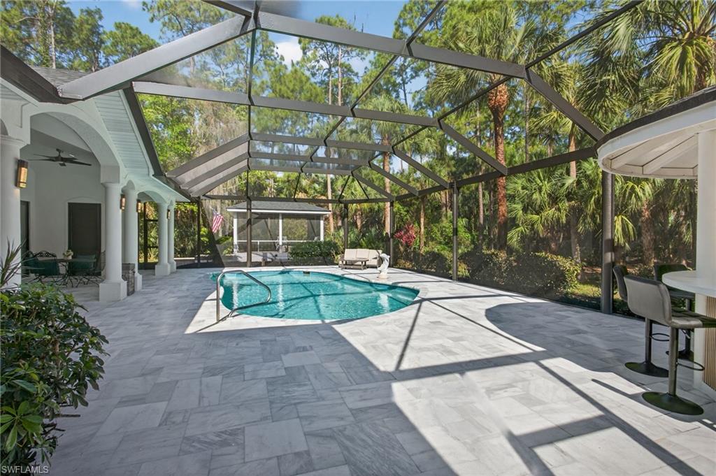 COLLIER WOODS - Residential