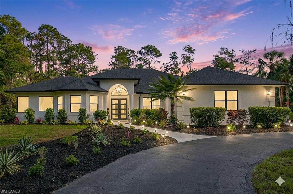 COLLIER WOODS - Residential