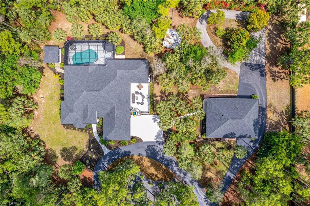 COLLIER WOODS - Residential