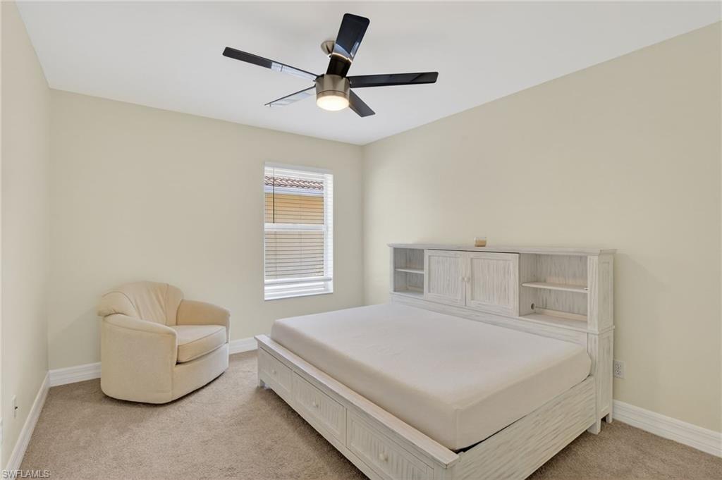 WILSHIRE LAKES - Residential