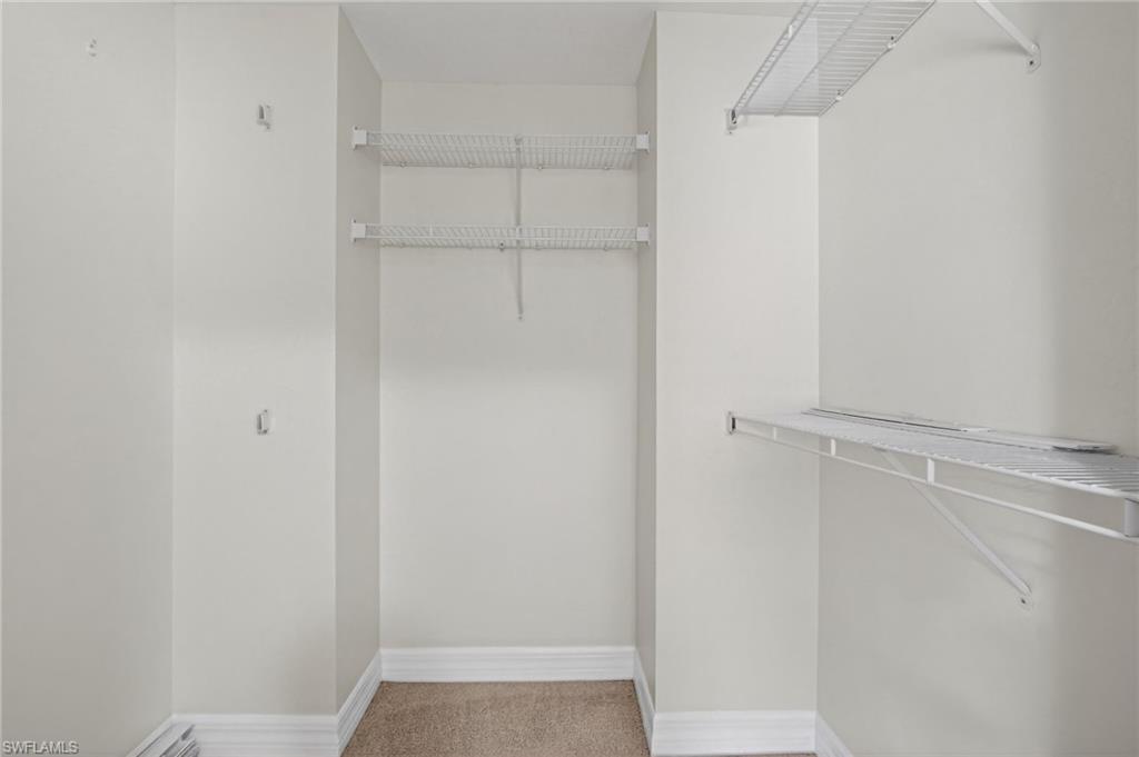 WILSHIRE LAKES - Residential