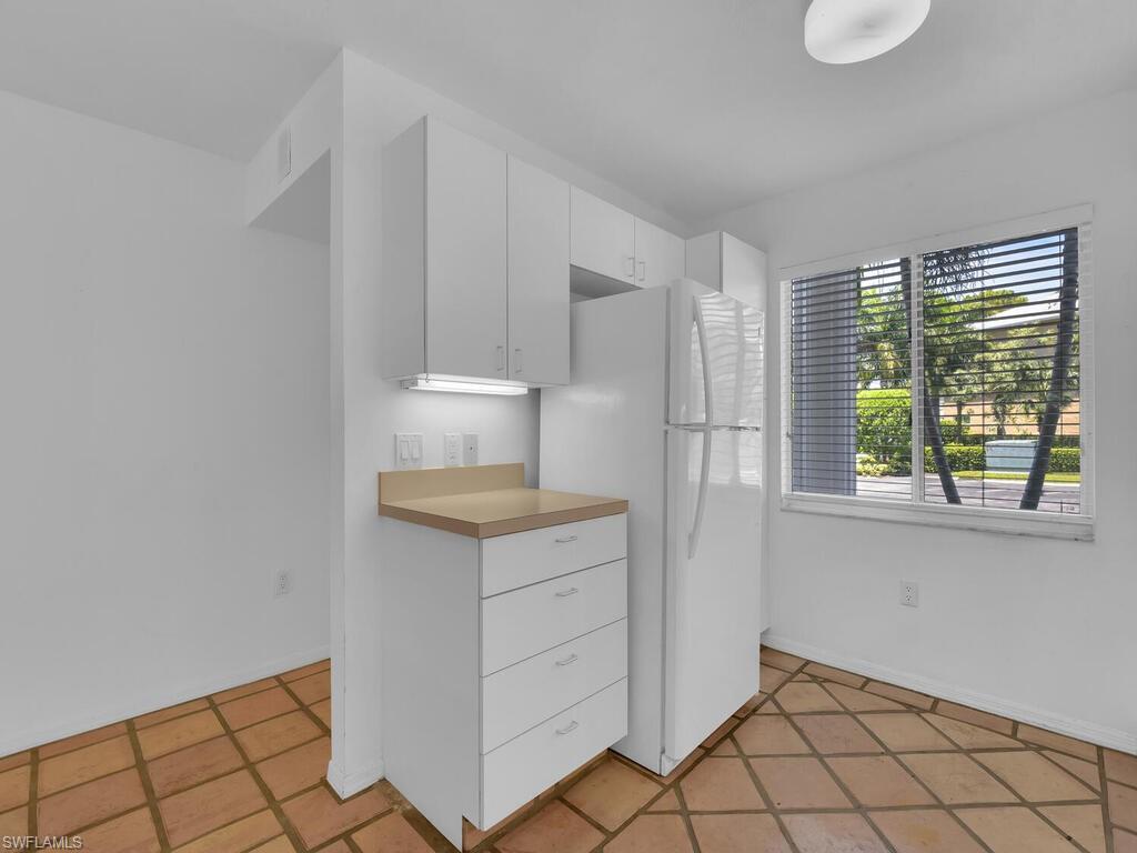 NAPLES SANDPIPER BAY CLUB - Residential