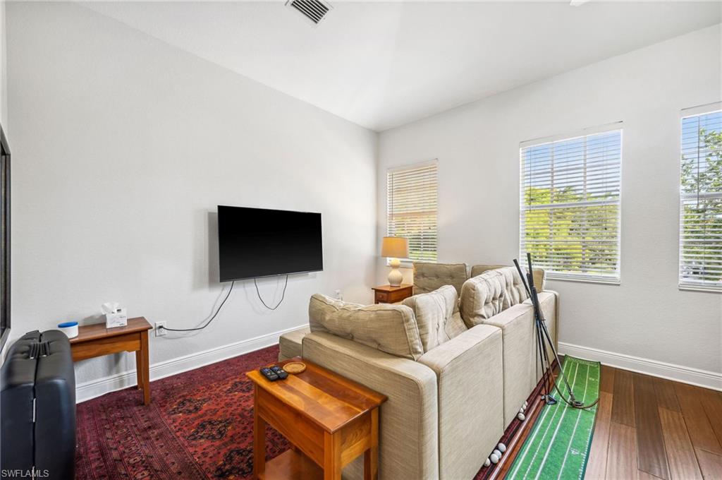 HAWTHORNE - Residential