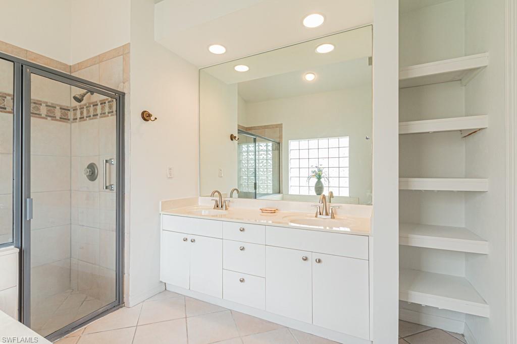 SABAL LAKE - Residential