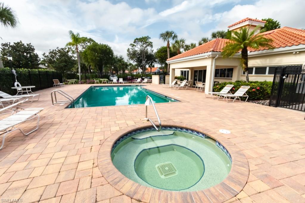 SABAL LAKE - Residential