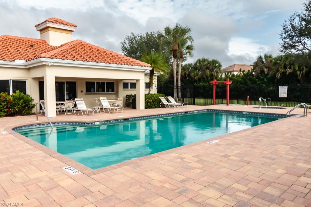 SABAL LAKE - Residential