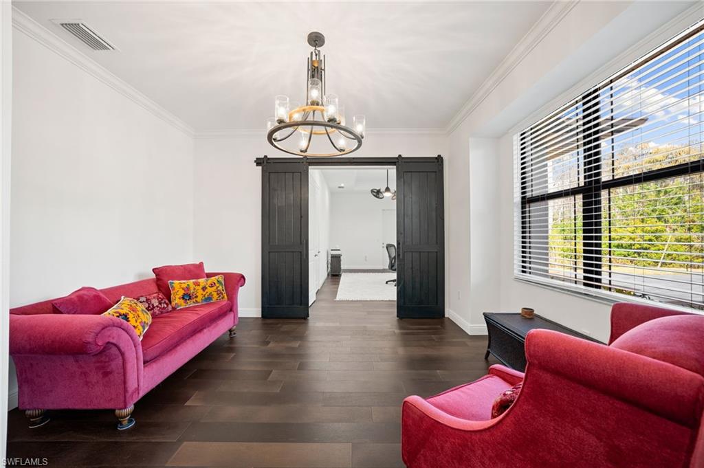 SAN CARLOS ESTATES - Residential