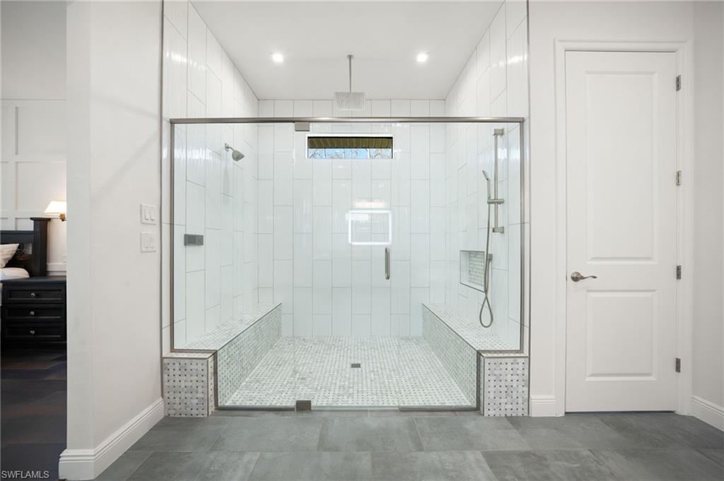 SAN CARLOS ESTATES - Residential