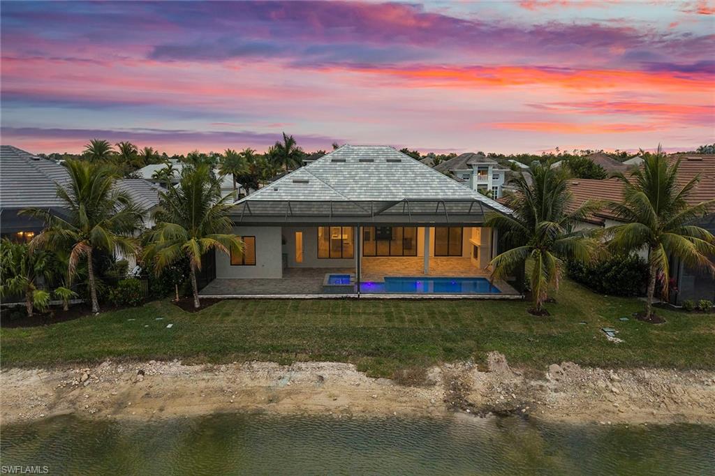 PARROT CAY - Residential