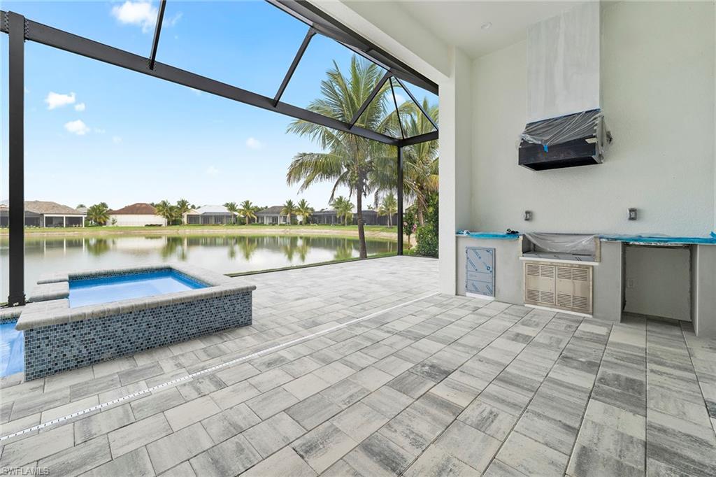 PARROT CAY - Residential