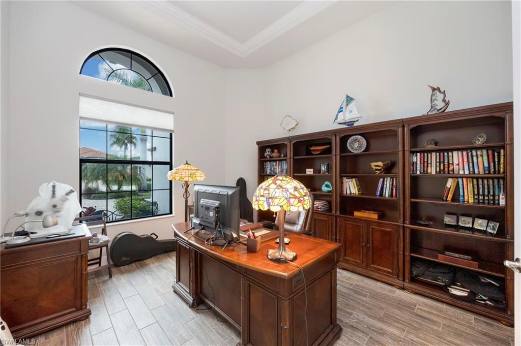 BONITA LAKES - Residential