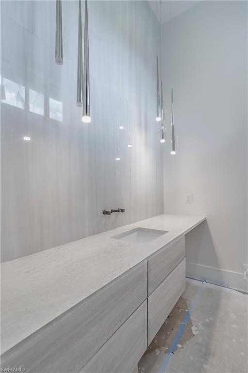 QUAIL WOODS ESTATES - Residential