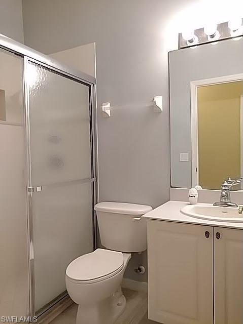 LAGUNA LAKES - Residential