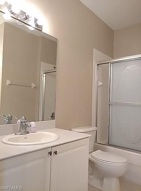 LAGUNA LAKES - Residential