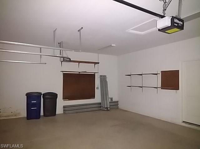 LAGUNA LAKES - Residential