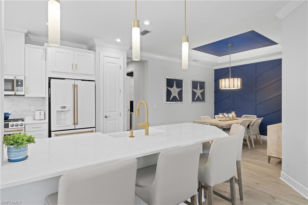 ESPLANADE BY THE ISLANDS - Residential