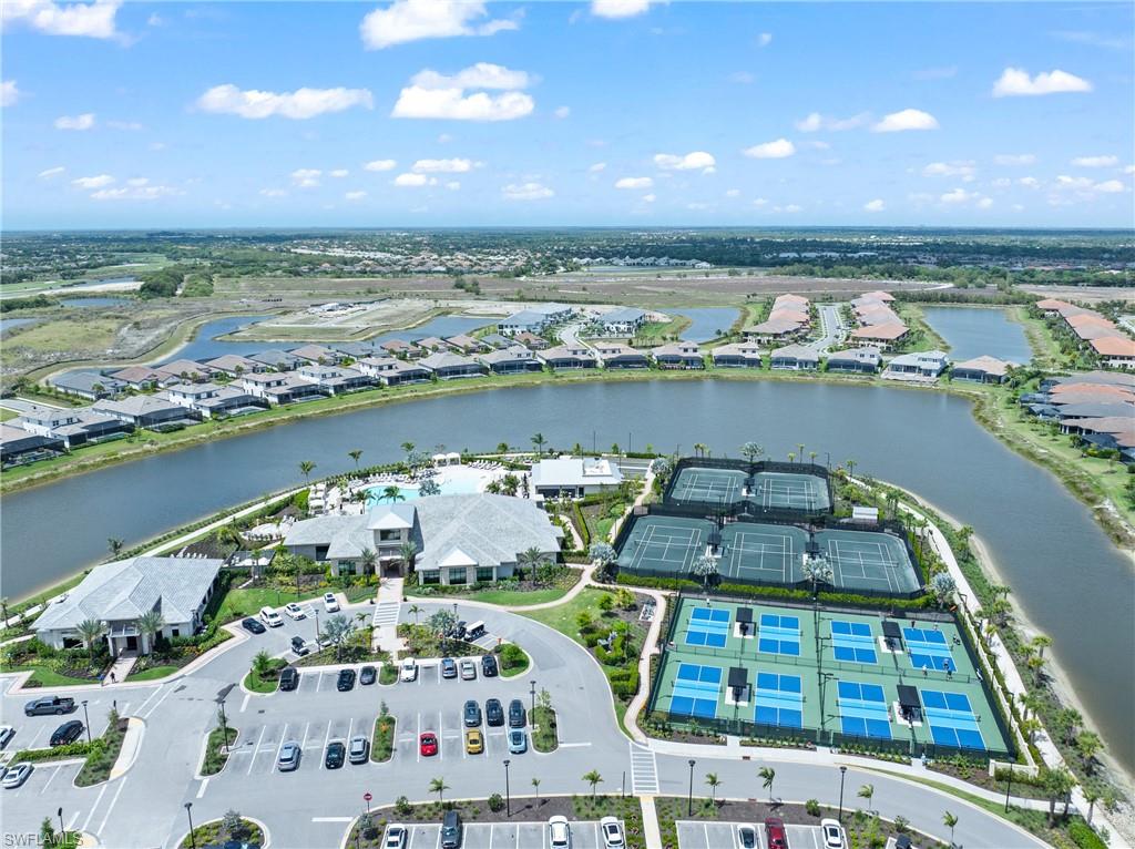 ESPLANADE BY THE ISLANDS - Residential