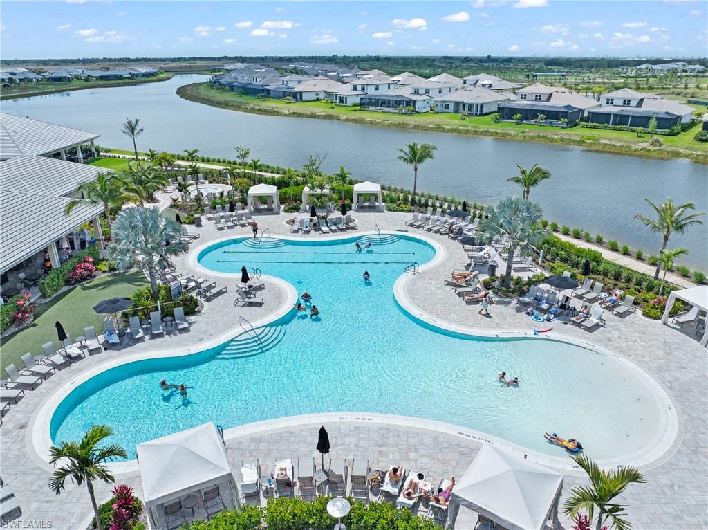 ESPLANADE BY THE ISLANDS - Residential