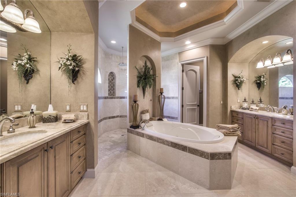 MAGNOLIA BEND - Residential