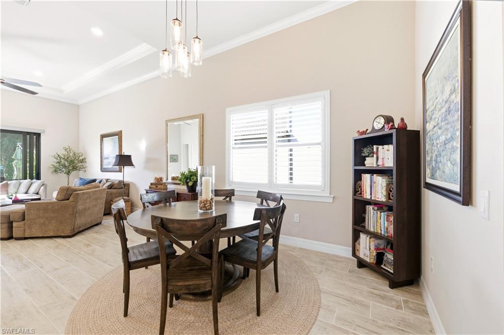 AVERY SQUARE - Residential