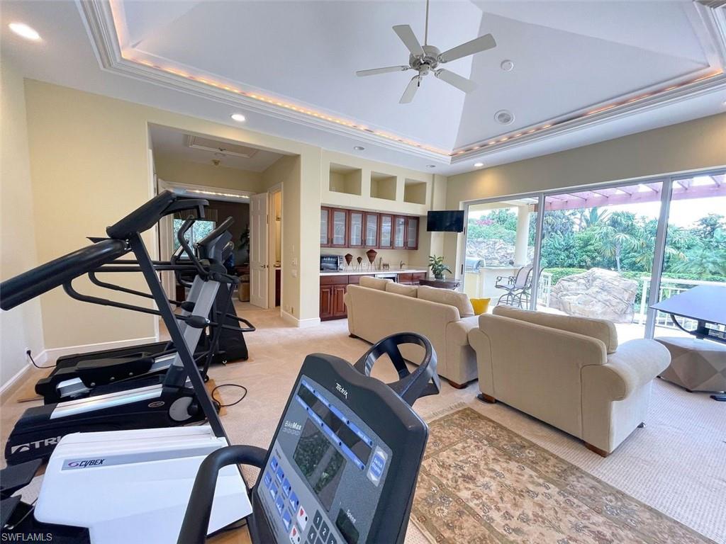 QUAIL WEST - Residential