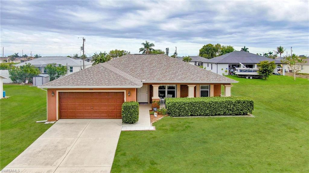 CAPE CORAL - Residential