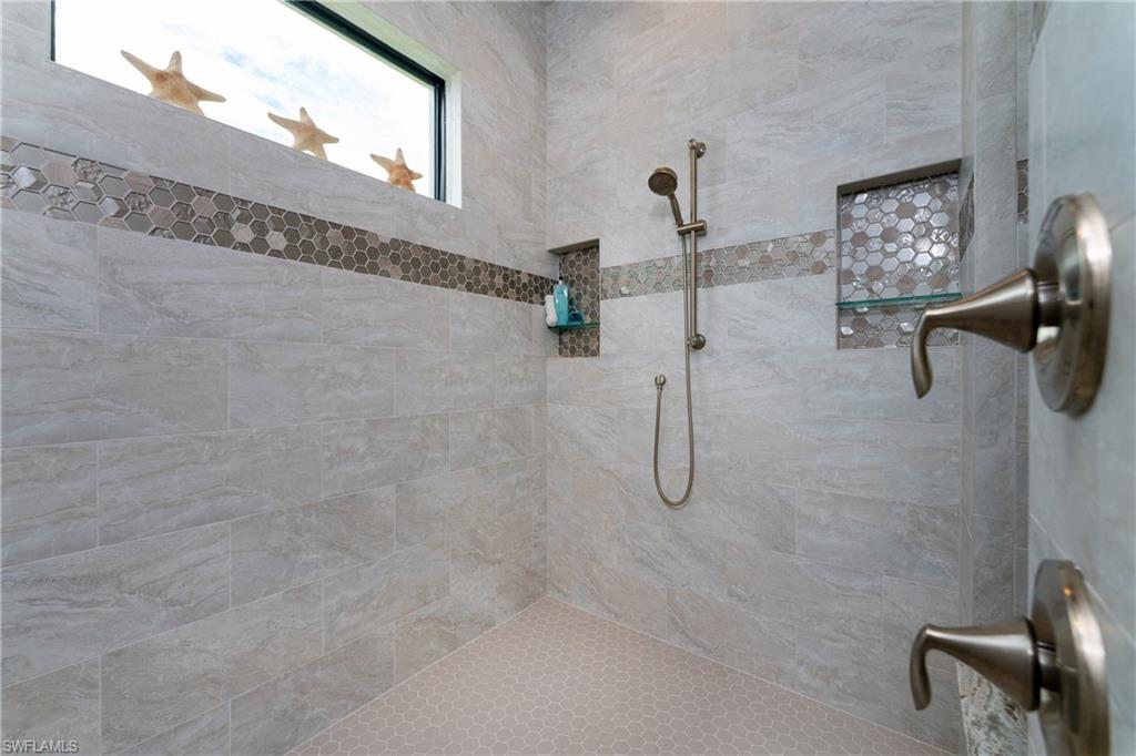 PUNTA GORDA ISLES - Residential