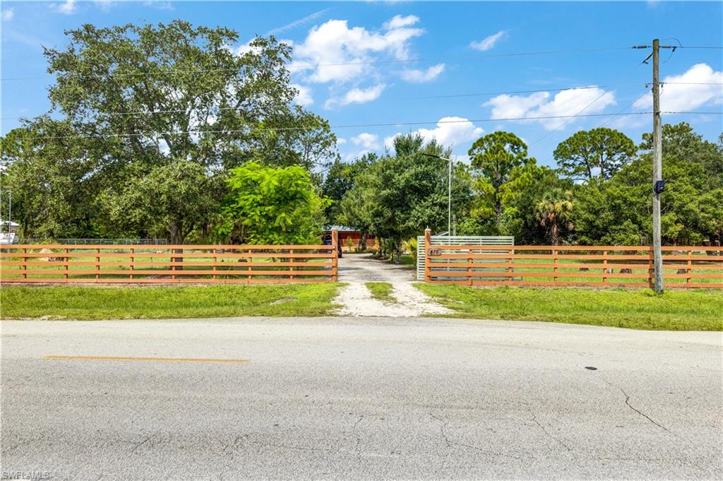 MONTURA RANCH ESTATES - Residential