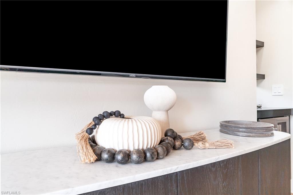 CLIPPER BAY VERANDAS CONDO - Residential Lease