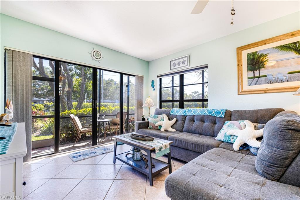 MARINER APTS MARCO ISLAND - Residential